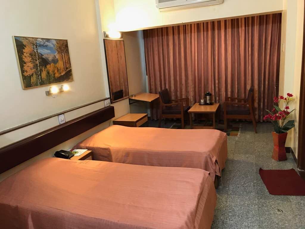 Hotel Swaroop Pune Exterior foto